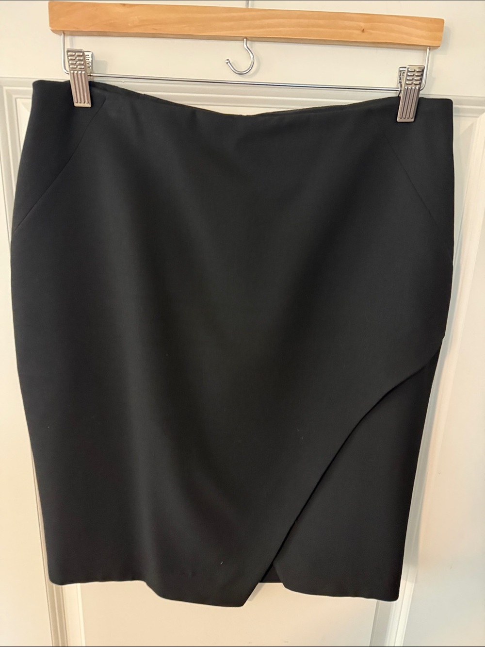 Trina Turk Black Wrap-Detail Pencil Skirt